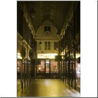 Paris, Passage Jouffroy 05341626.jpg